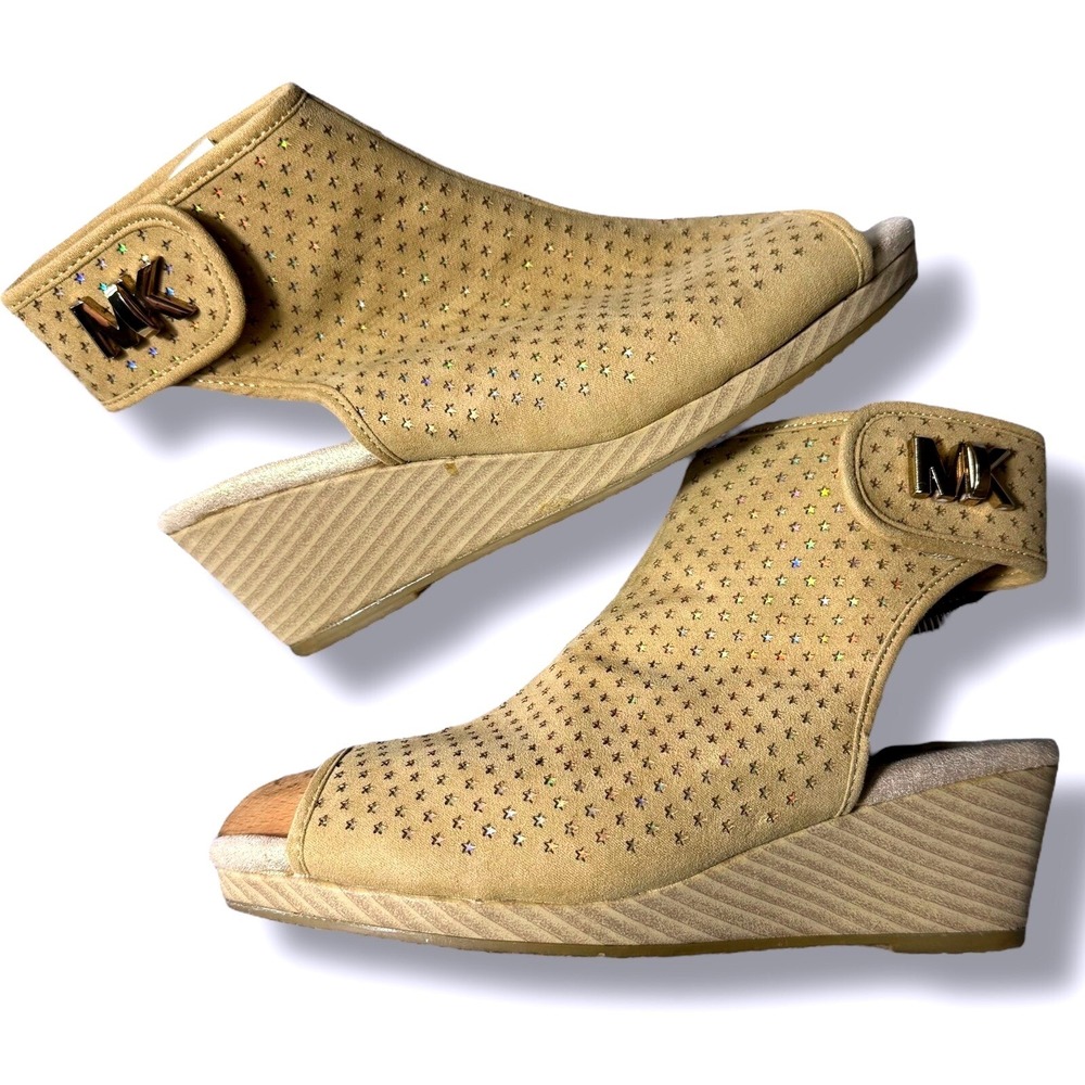 Michael Kors Wedges heels boots beige Cate Foe Sand Peep Toe Star Accents Sz 5